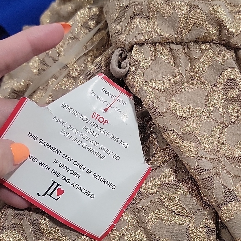Cottagecore Style Joyce Leslie Gold Woman's Dress Size Medium. C129 - Picture 5 of 6